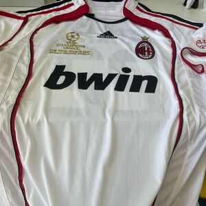 Milan kaka retro embroidered